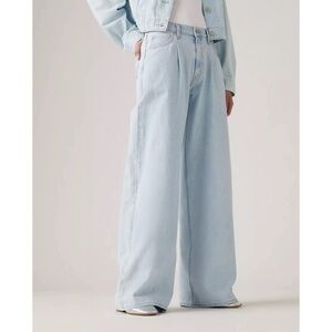 NWT Levi's Baggy Dad Wide Leg Jeans Women's in Light Wash Denim Blue 24 x 32